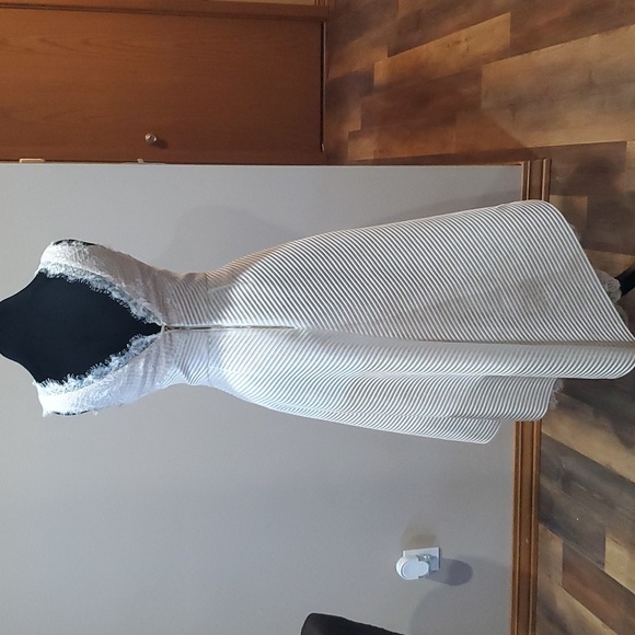 NWT Marchesa Notte off white striped mesh over lace high low hem dress - Picture 4 of 10